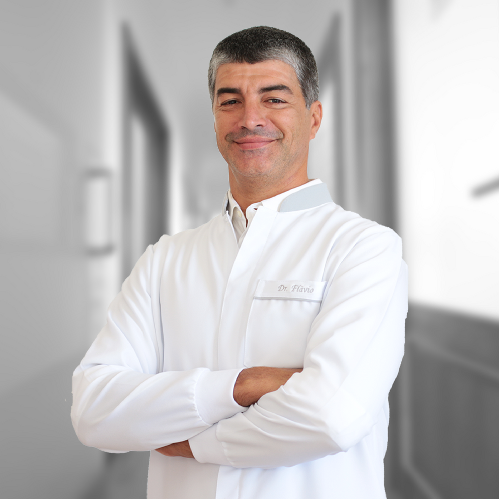 Dr. Flávio Bueno